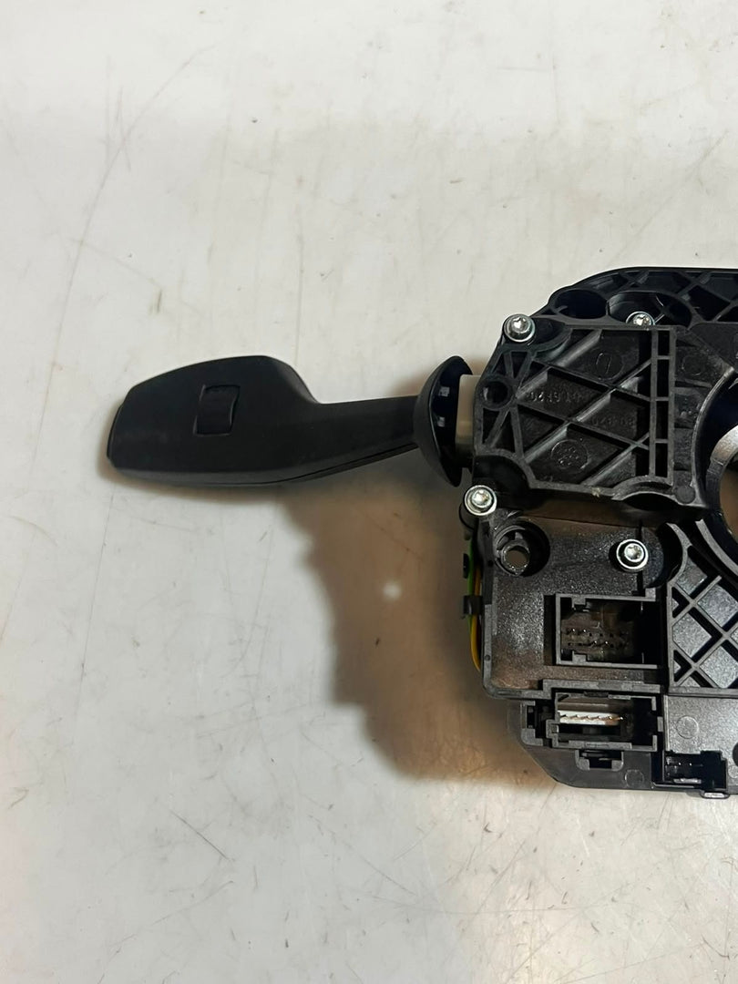 BMW F10, F11, F01 5 Series and M5 Steering Column Switch 9301904 OEM