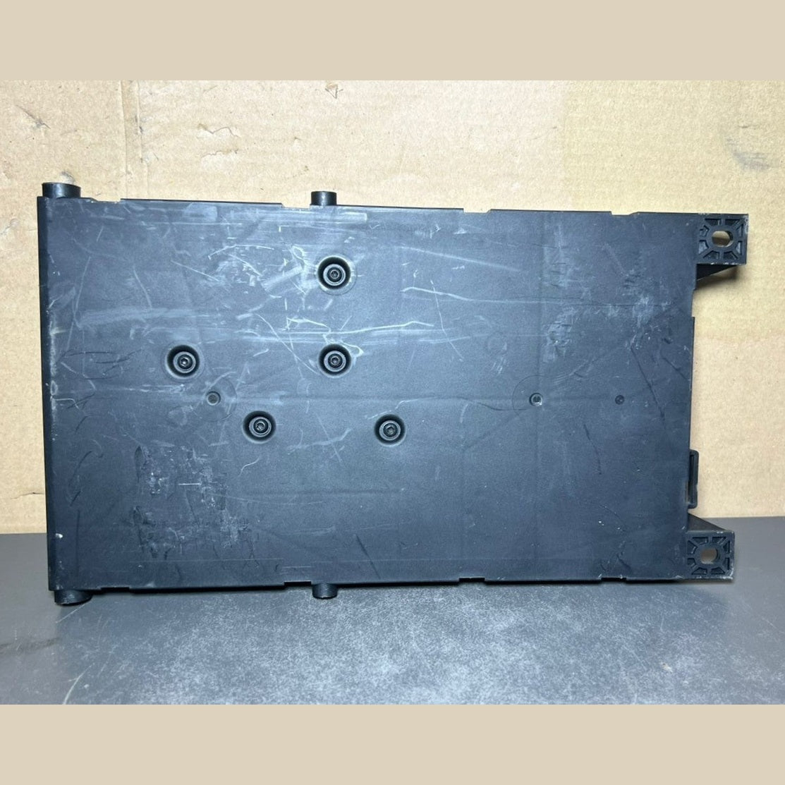 Mercedes-Benz W156 GLA GLC Front SAM Body Control Module Unit A156 9005303 OEM