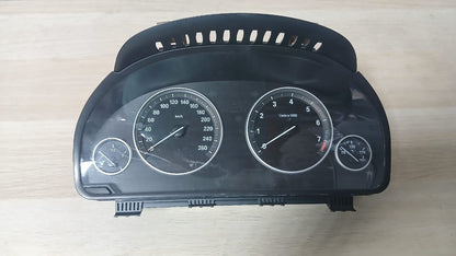 OEM BMWF10 F11 F18 F25 X3 MANUAL INSTRUMENT CLUSTER SPEEDOMETER 9249339