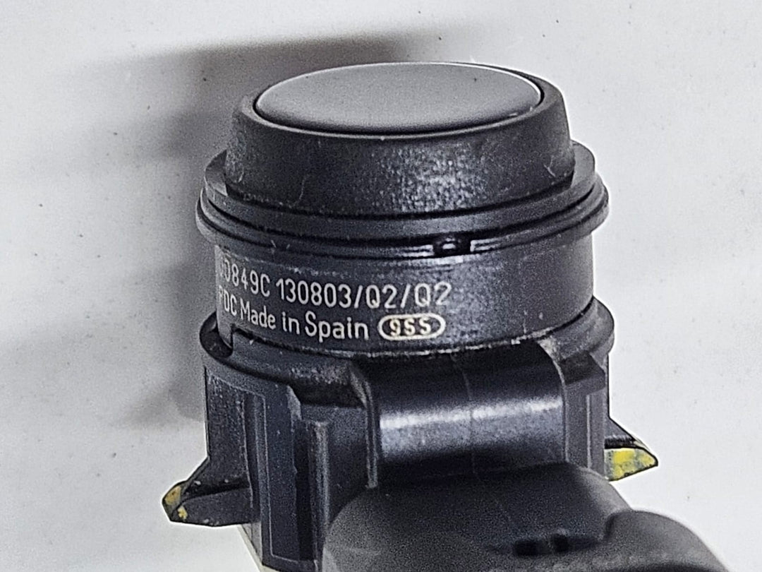 BMW F30 F31 F32 F33 F36 Bumper PDC Parking Sensor 9261591 OEM