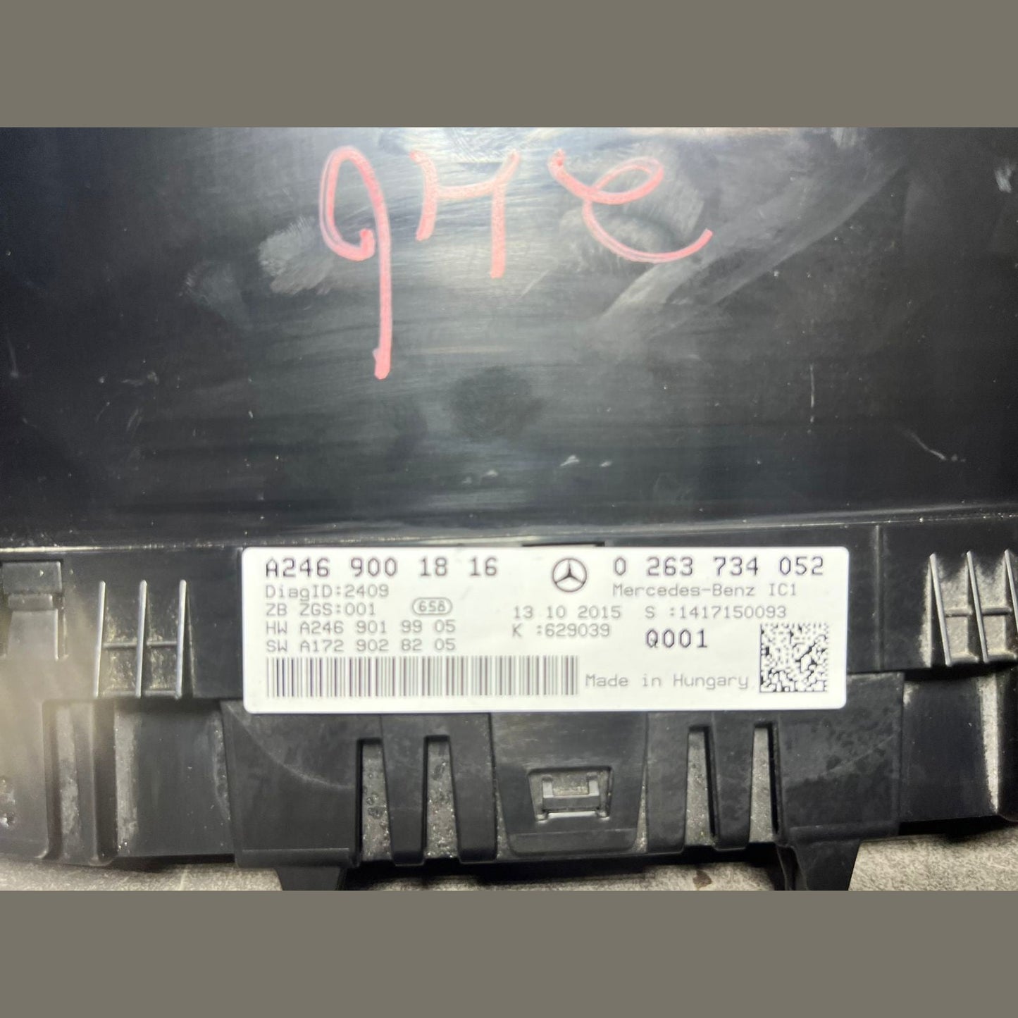 12-14 Mercedes-Benz W246 B-Class Instrument Cluster Speedometer A246 9001816 OEM