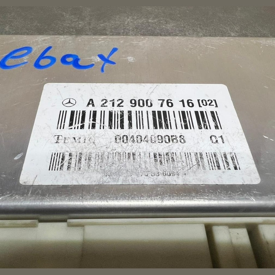 10-14 Mercedes W212 E-Class Air Airmatic Suspension Control Module A212 9007616