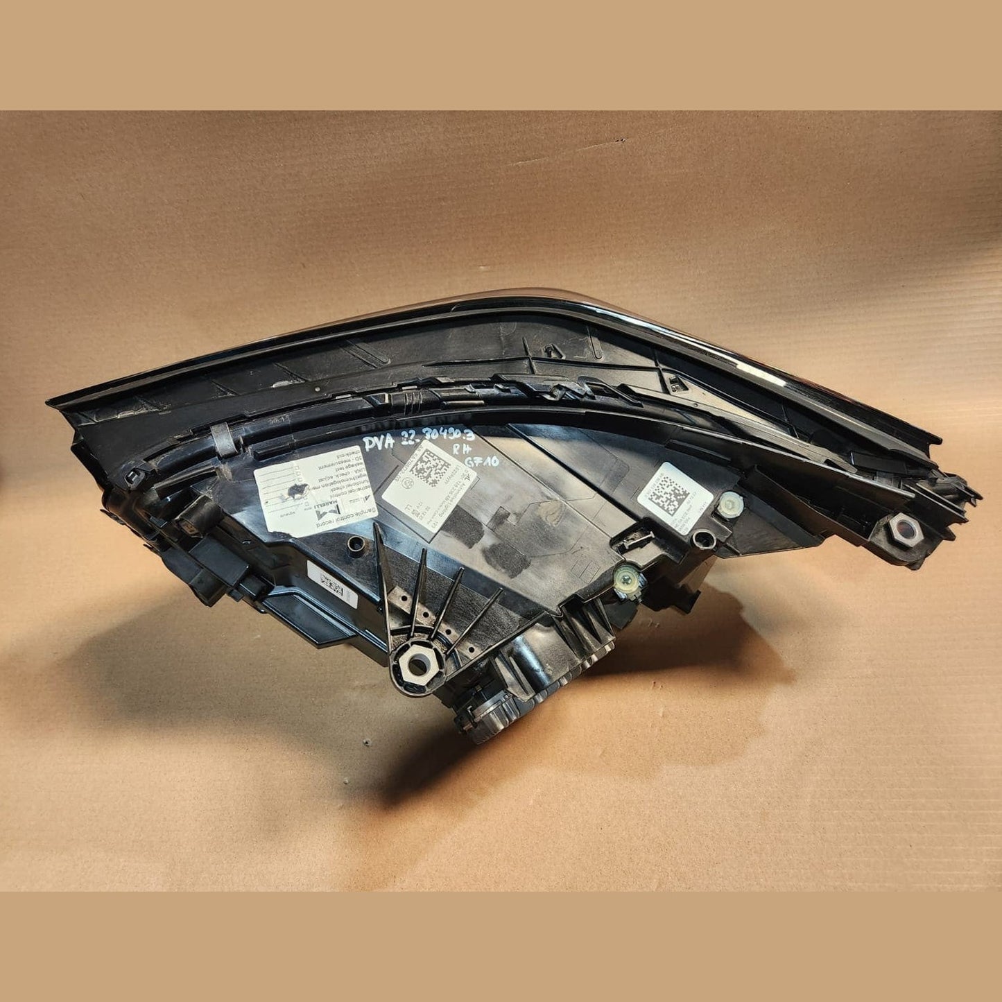 Genuine BMW Adaptive LED Headlight 5A798D2 5 Series G60 G61 and M5