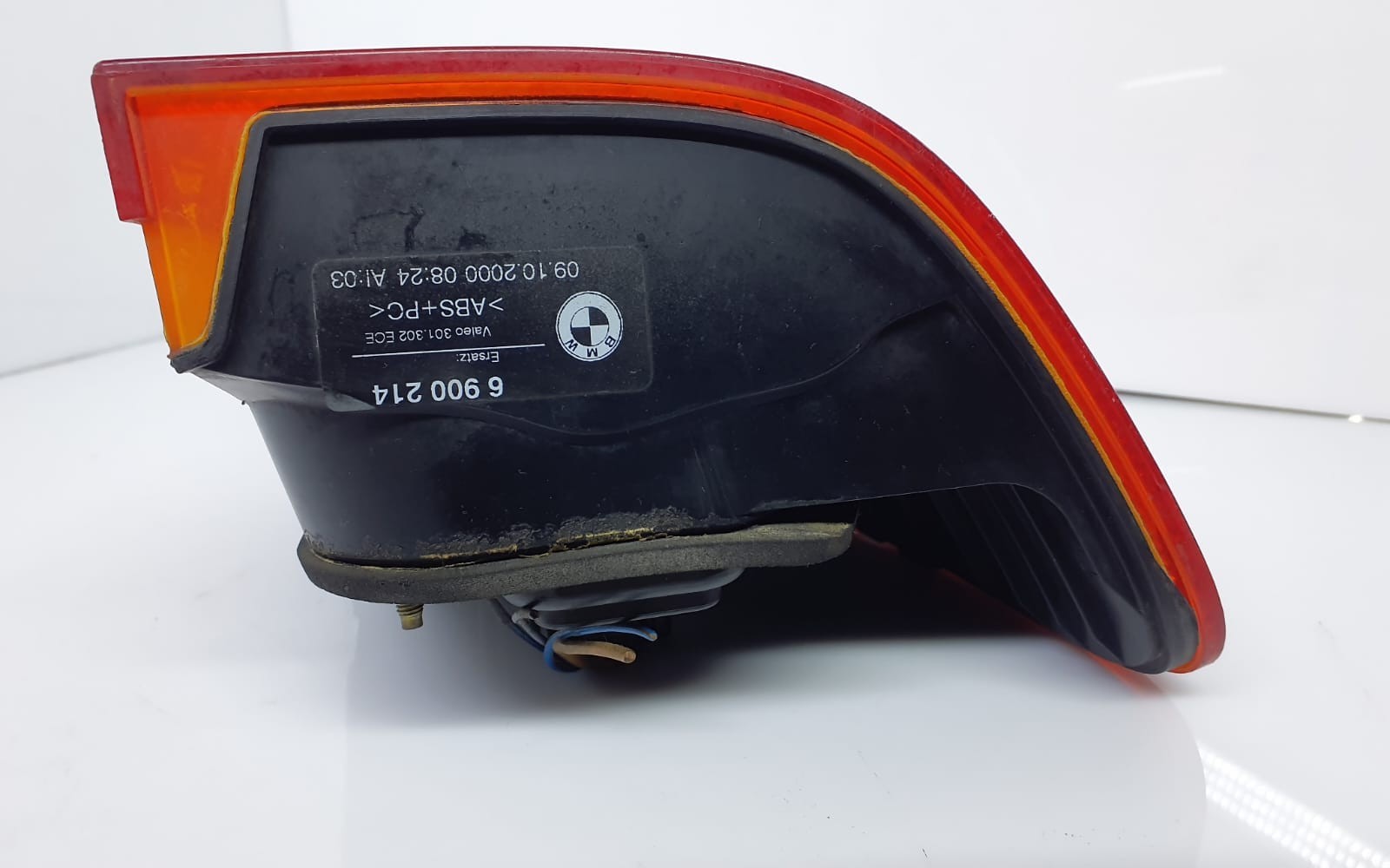 BMW 5 E39 Tailgate rear/tail lights Fits for 6900214 8371324