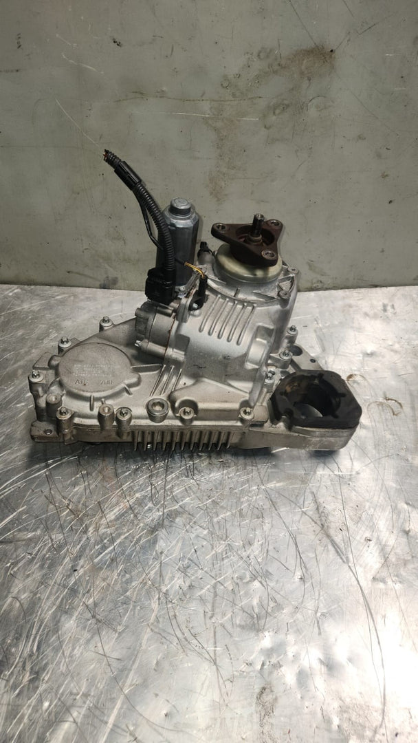 2007-2013 BMW X5 Transfer Case 7574777 X5 E70 ATC 700 USED 90K KM