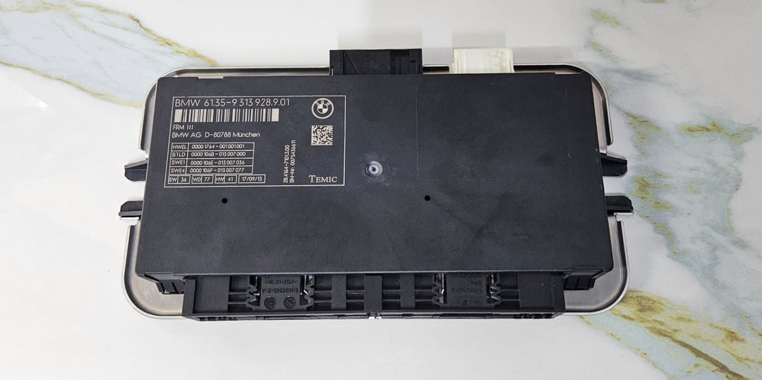 OEM 09-15 BMW F01 F02 F03 Temic Footwell Light Control Module 9313928