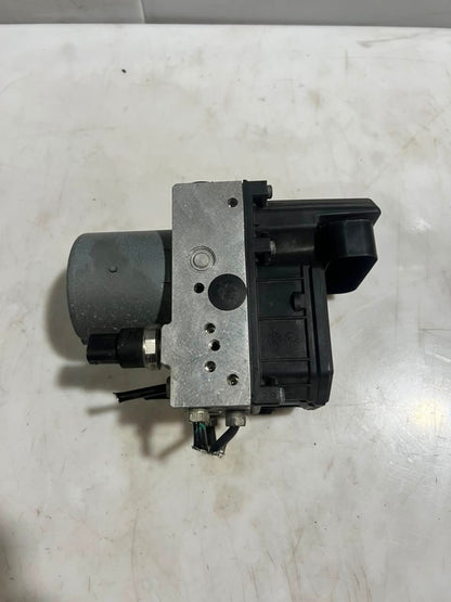 2006-2008 BMW 7 Series 750i and 750Li E65 E66 ABS Pump Module 6771233 OEM