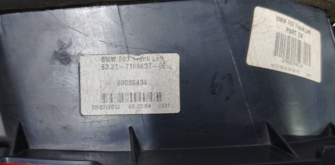 OEM BMW F07 Rear Light In Trunk Lid Left Side N/S Gran Turismo 7199637