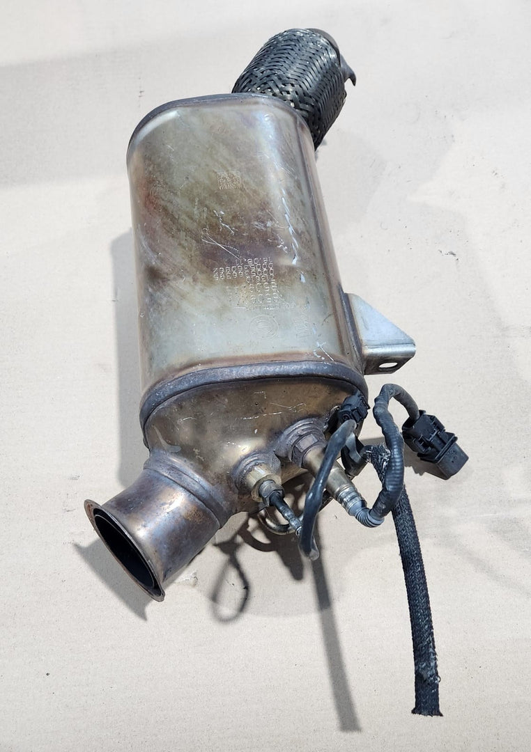 2010-2015 BMW X3 F25 Catalytic Converter 85092411 