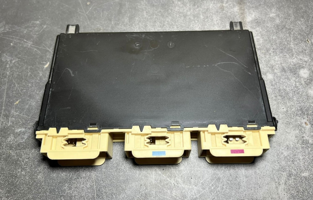 17-21 Mercedes Benz W177 A-Class Passenger Seat Control Module A167 9002011 OEM