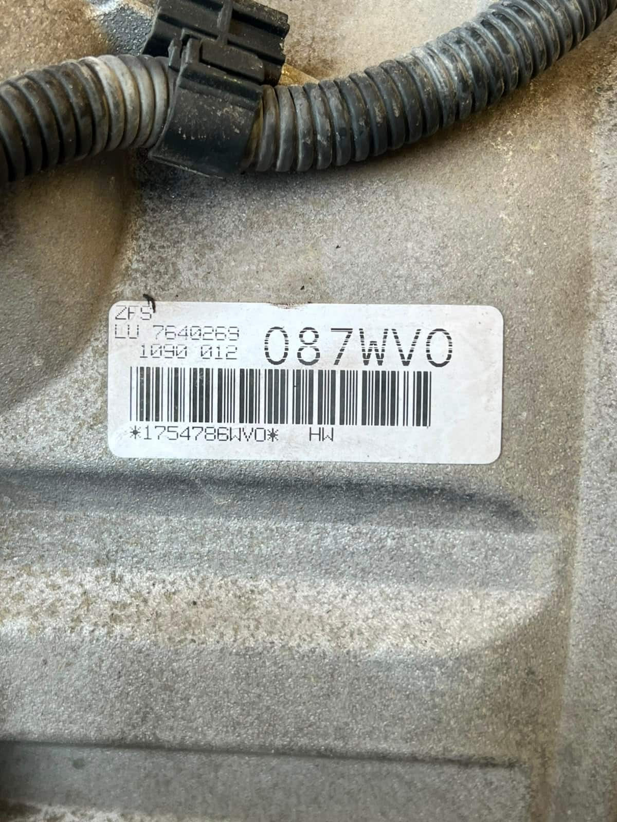 2010-2015 BMW X1 E84 20i N20 8HP45 Automatic Transmission Gearbox 7640269
