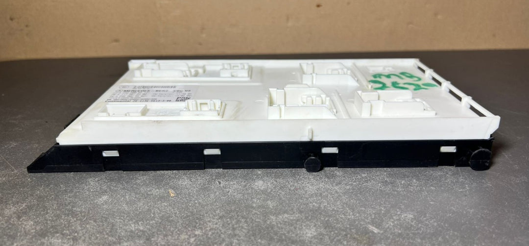Mercedes-Benz W246 CLA B-Class Front SAM Control Module Unit A246 9009413 OEM