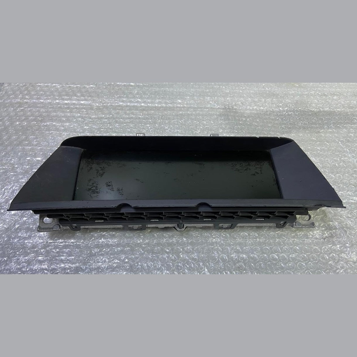 OEM BMW 7 F01 F02 F03 Navigation Central Info Display Screen 9226976- 10.25''