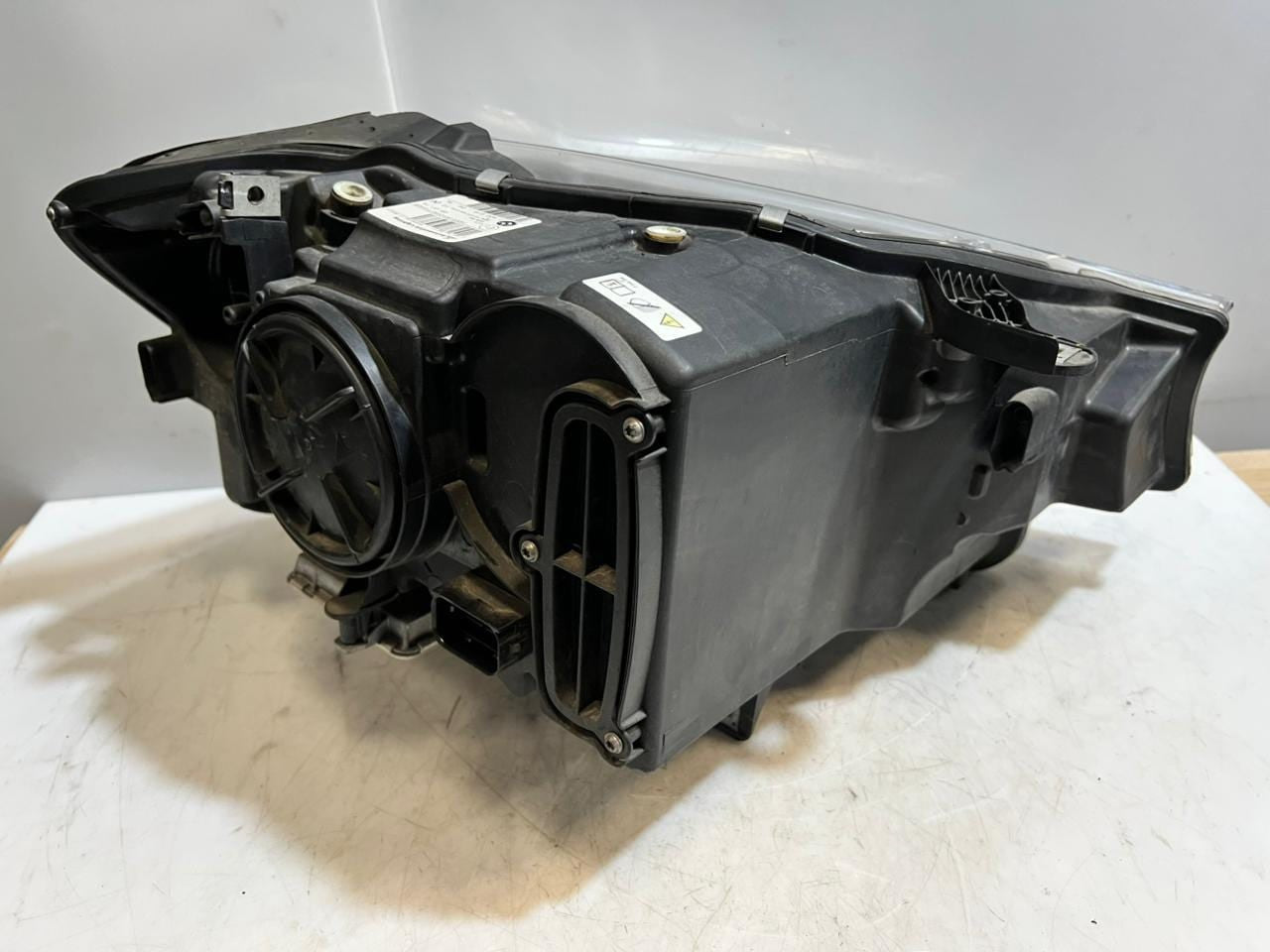 2014-2017 BMW X3 F25 and X4 F26 Xenon LEFT SIDE Headlight Assembly 7400019 OEM
