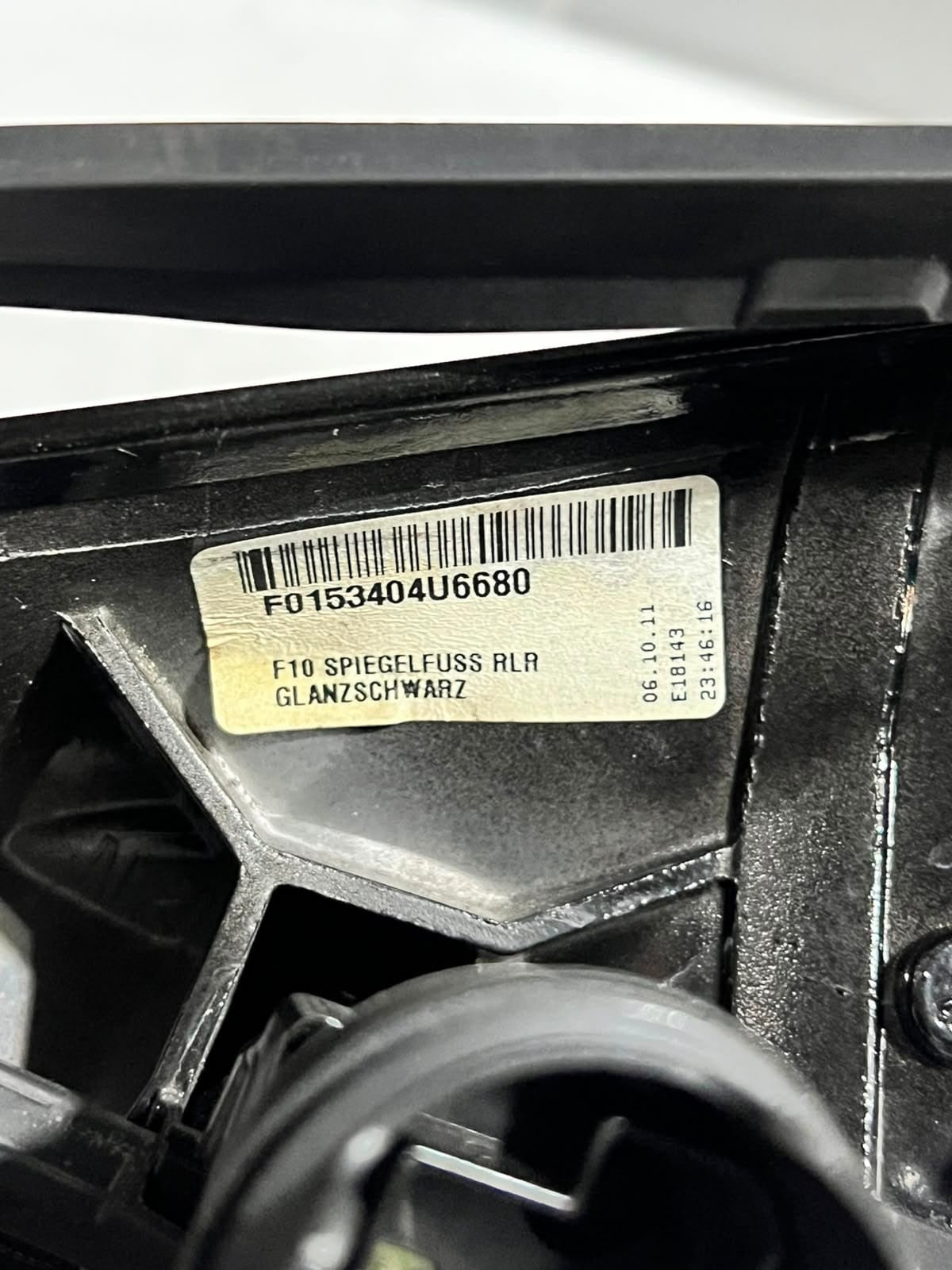 2011-2012 BMW 5 Series F10 F11 535i FRONT RIGHT SIDE Wing Mirror F0153404