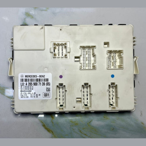 Mercedes W205 C300 C-Class Continental Control Module Unit A205 9007139 OEM
