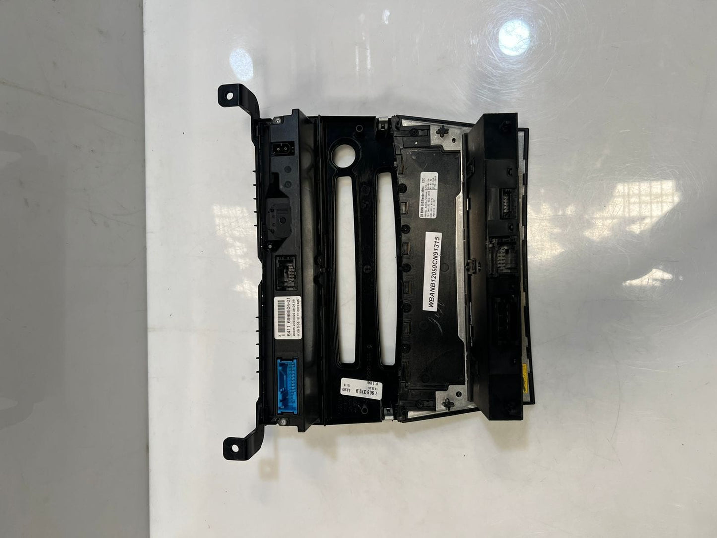 BMW 5 Series E60 E61 N62N Climate Control Unit Chrome Auto 6988504 OEM