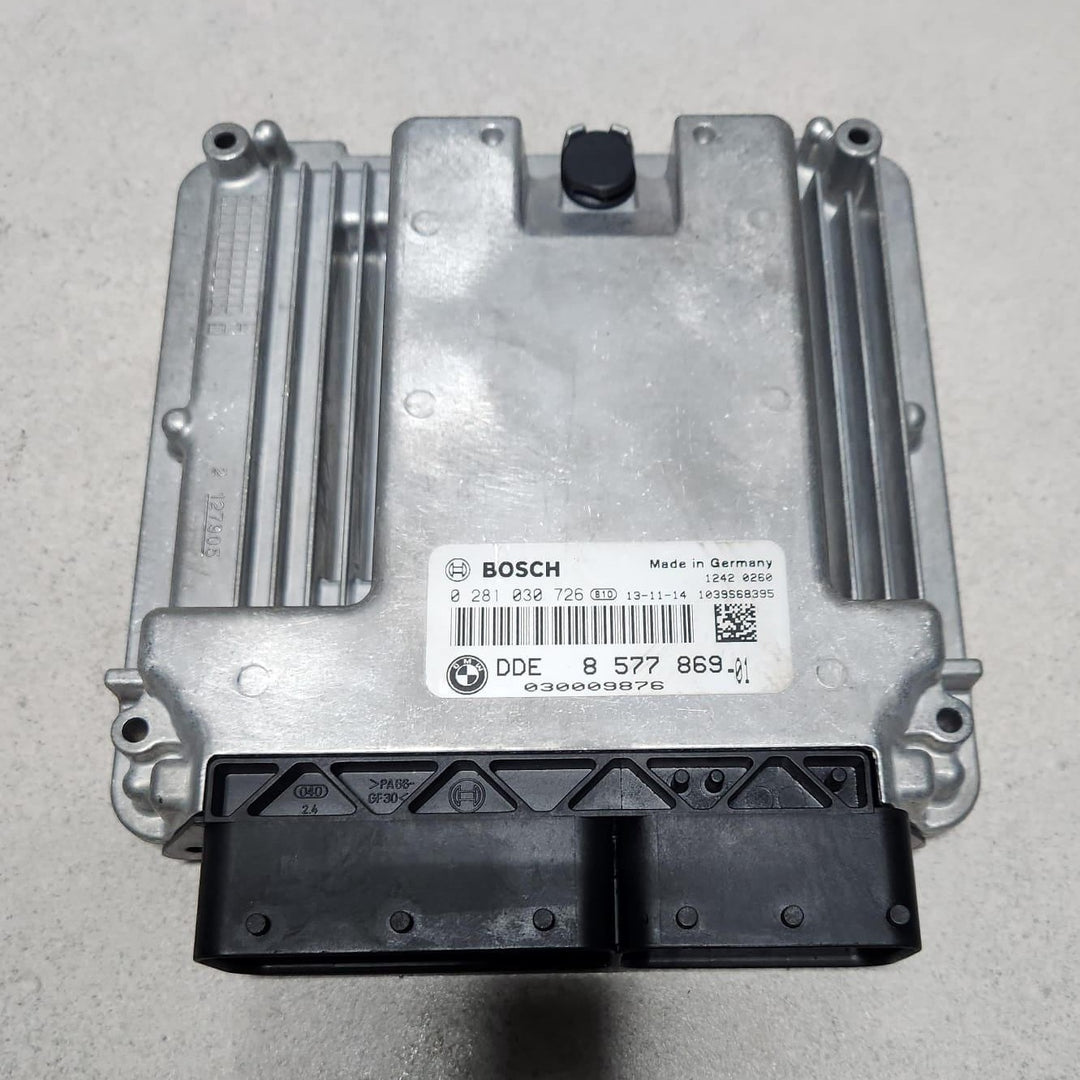 2013-2018 BMW X5 F15 3.0 DIESEL Engine Control Unit DDE 8577869 ECU SET