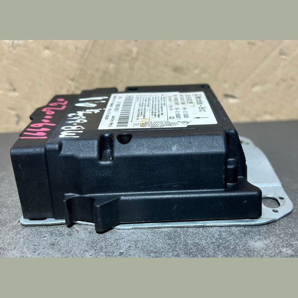 13-16 Mercedes GLE W166 SRS Safety Restraint Control Module A166 9000220 OEM