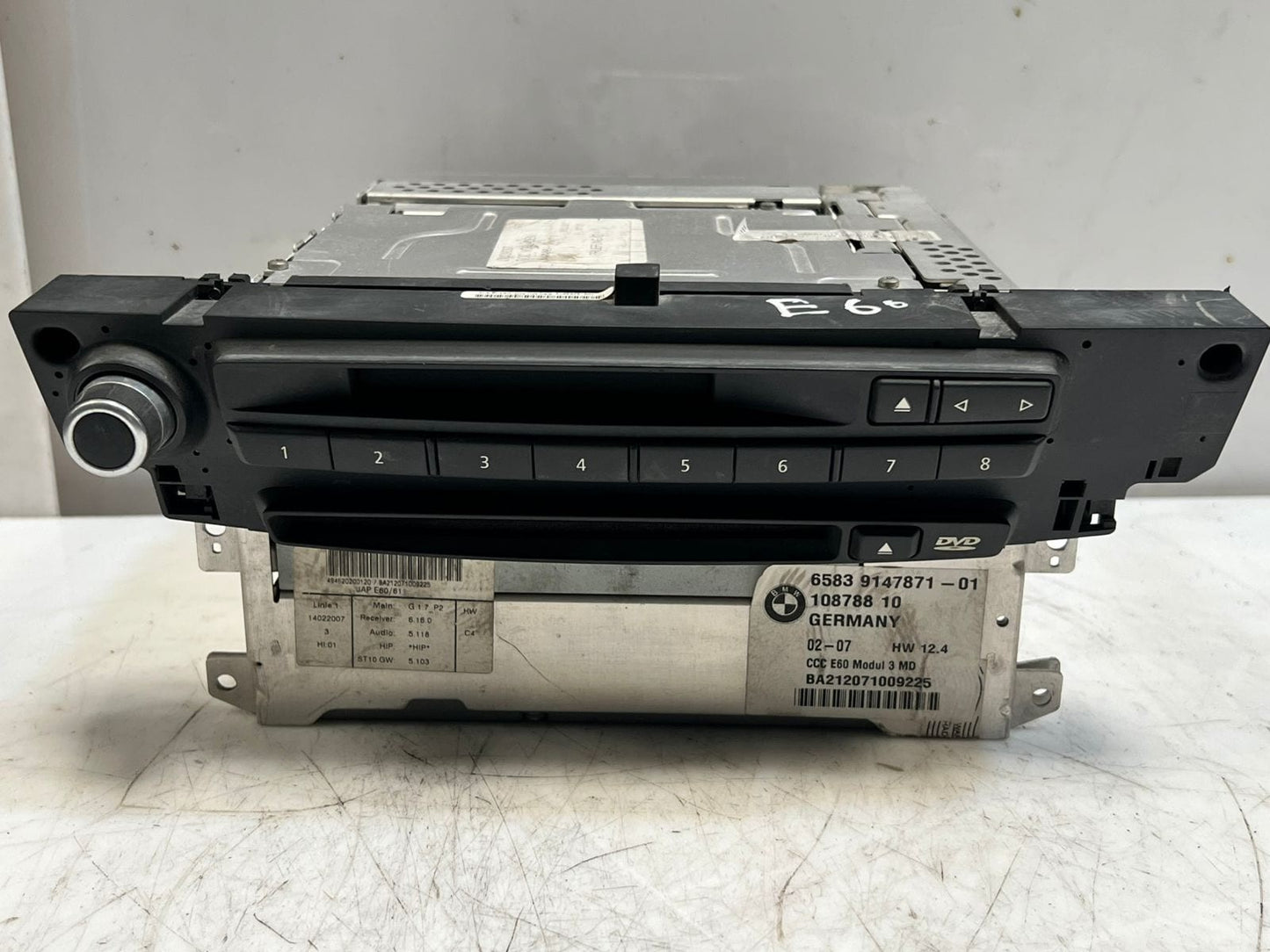 OEM BMW CD/MD Audio Deck Head Unit For 5 Series 525i Model E60 E61 9147871