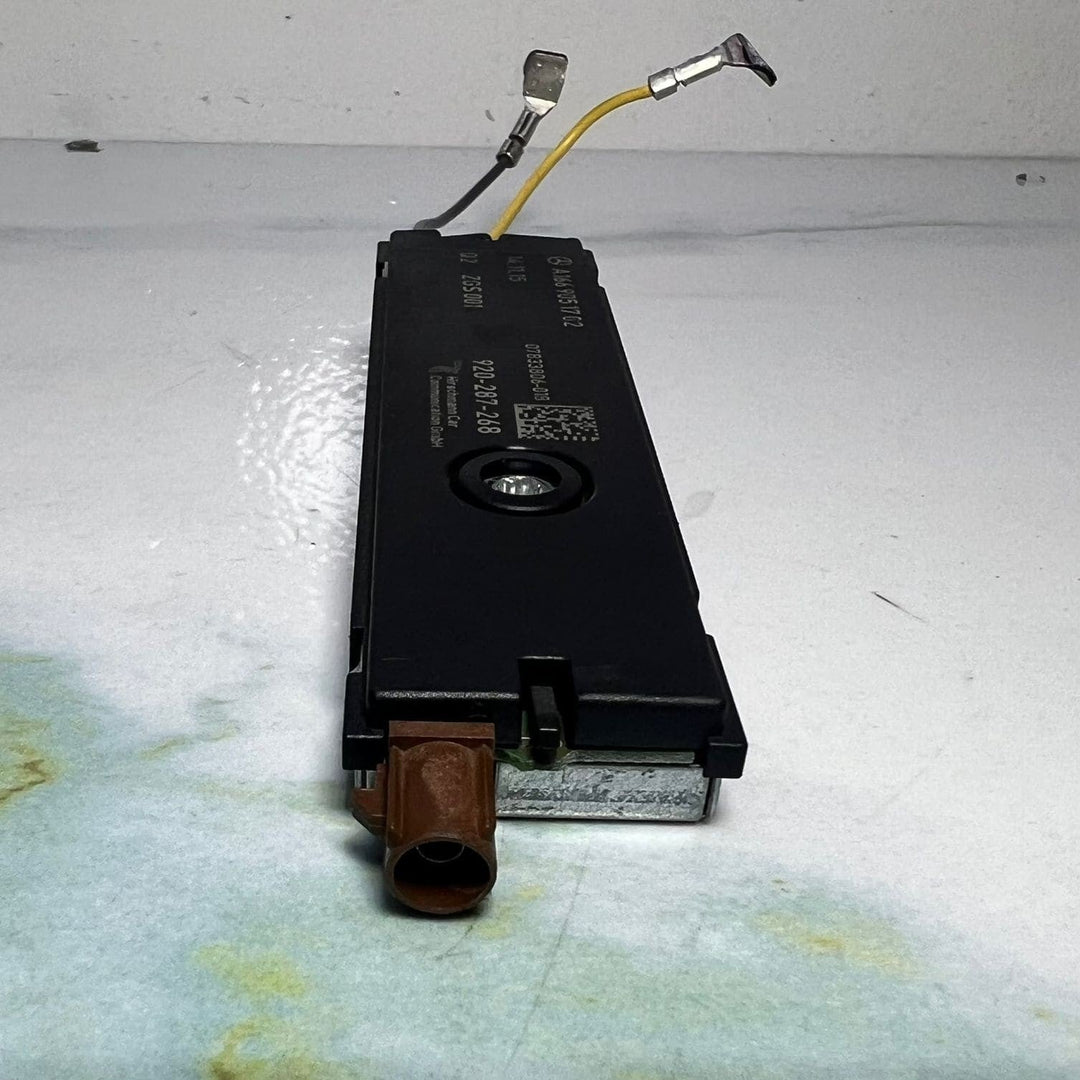 2015-2020 Mercedes-Benz C300 Antenna Amplifier A1669051702 CLA W117 and W205