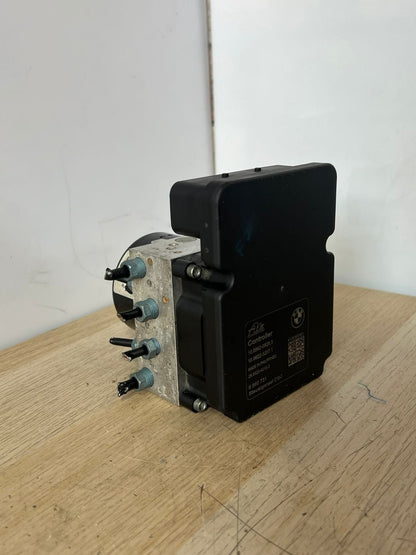 12-16 BMW F30 328i ABS Anti-Lock Brake System Pump Control Module 6860731 OEM