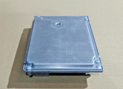 BMW E87 E90  N45 ENGINE DME BASIC COMPUTER CONTROL UNIT ECU 7557809