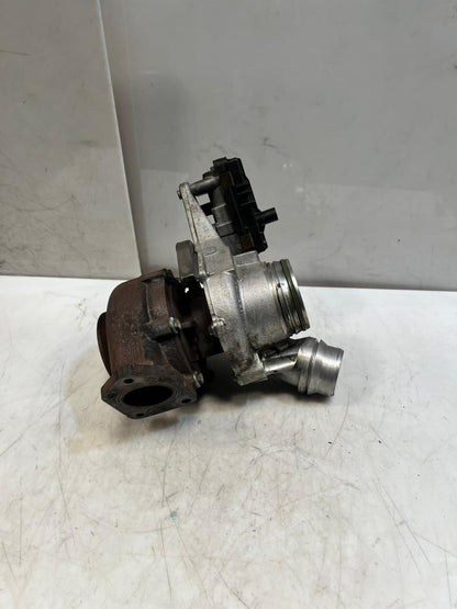 2010-2015 BMW X1 Turbocharger 8573107 116d 118d 318d X1 and Mini Cooper 2.0