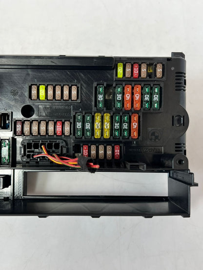 2011-2016 BMW 528i F10 F18 F07 F11 Front Power Distribution Fuse Box 9210861 OEM