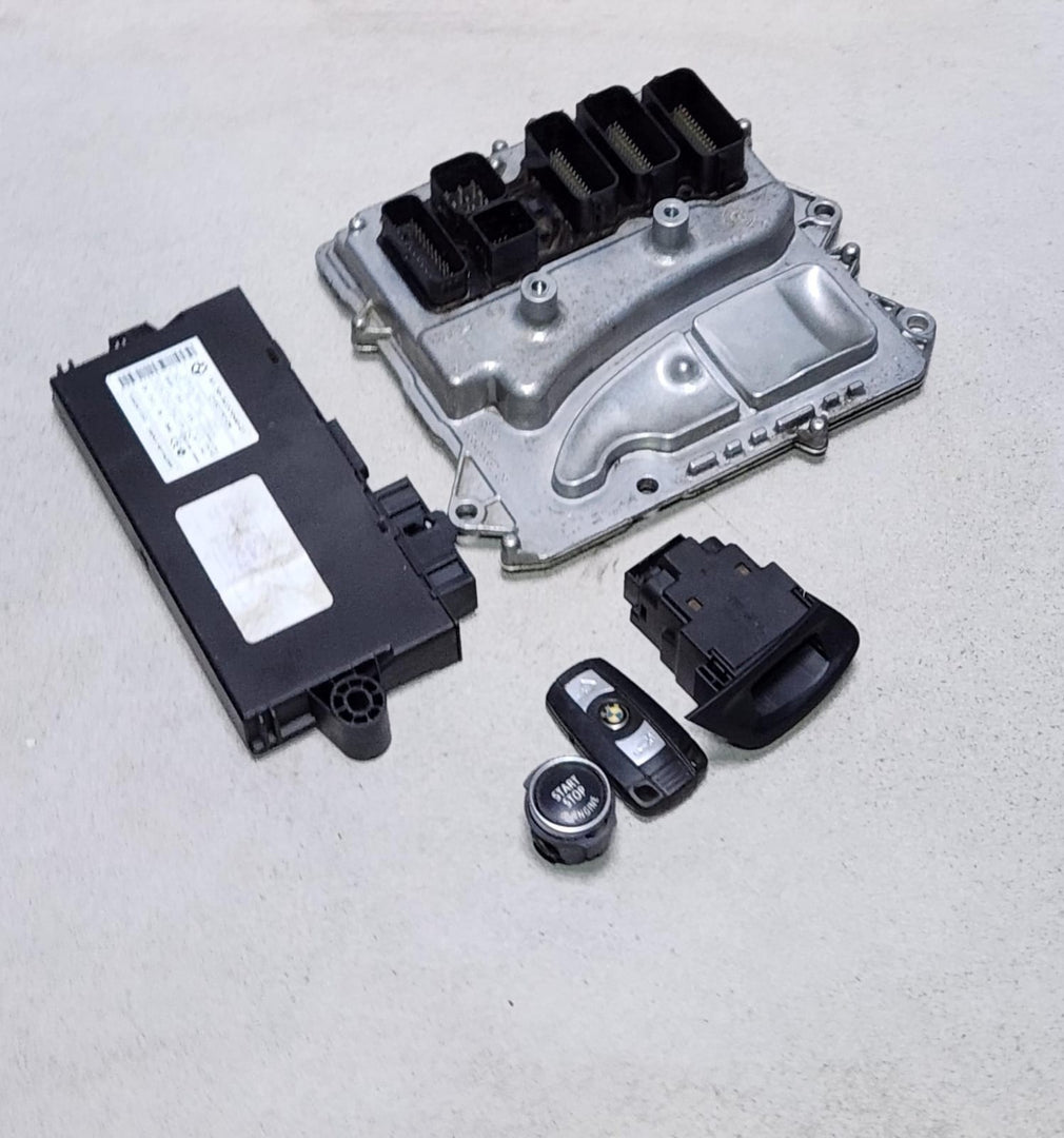 2011-2012 BMW X5 Engine Control Module 8618483 E70 E82 E88 E90 E92 E93 