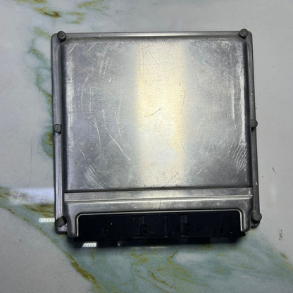 2003-05 Mercedes-Benz E320 Engine Control Unit A1121535479 C320, C240 and CLK320