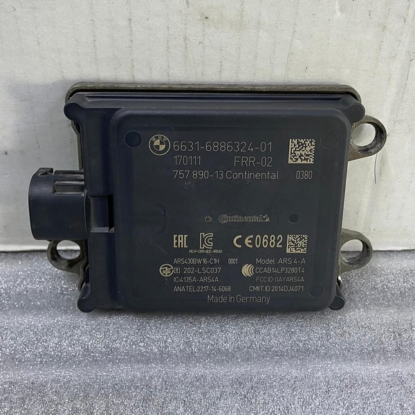 OEM BMW G30 G31 ACC CRUISE CONTROL SENSOR RADAR 6886324 Continental