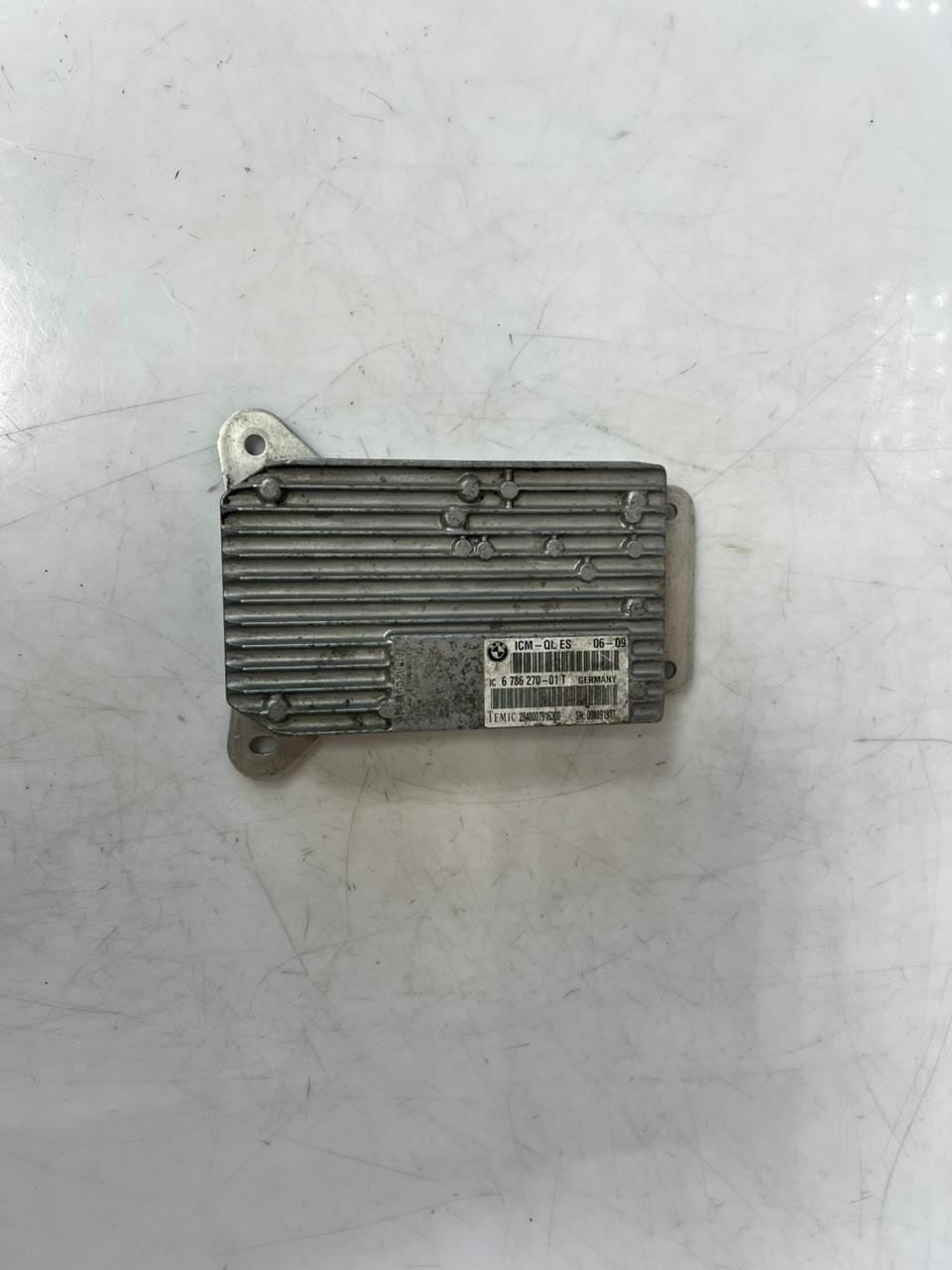 2009 BMW 750i 5' 7' F01 F02 F03 F04 F07 Chassis Control Module 6786270 OEM