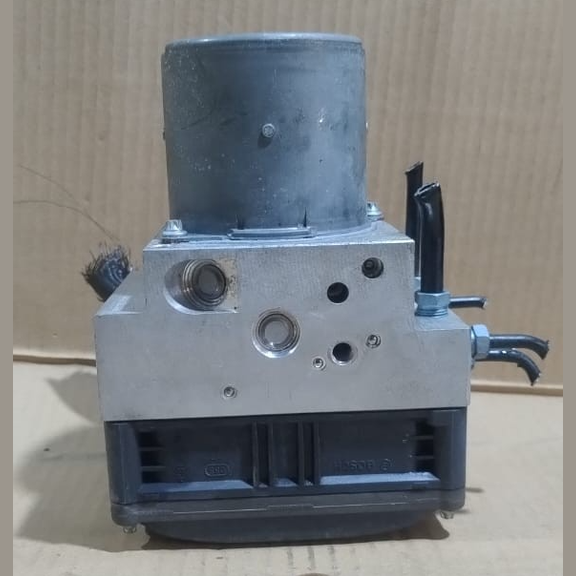 BMW F01 / F02 ABS ANTI-LOCK BRAKE PUMP MODULE ECU P/N 6860149