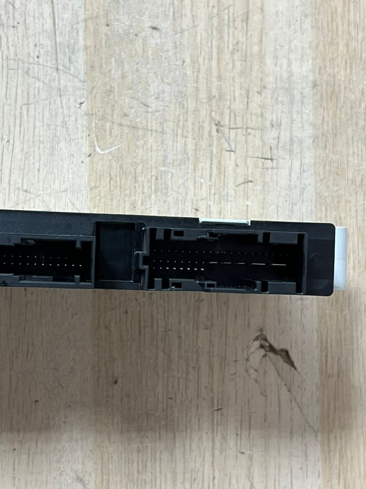 2010-13 BMW 750i F02 N63 V8 4.4 Engine Control Module 7613202 550i 650i ECU SET