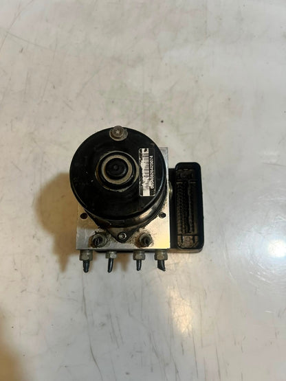 2007-2009 BMW 3 Series E90 E91 328i ABS HYDRAULIC Pump Control Module 6777159