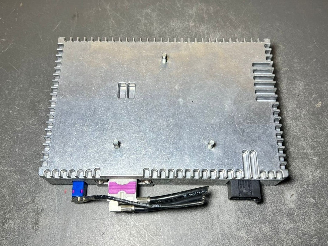 09-13 Mercede W221 S550 SL550 GL450 Sirius Satellite Radio Receiver OEM