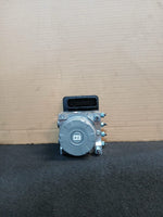 Bild in die Galerieansicht laden, OEM BMW F20 F30  ABS Brake Pump Anti Lock DSC Dynamic Stability Control 6881173