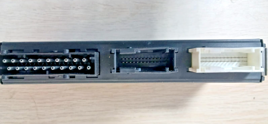 BMW 7 Series E38 ABS ASC+T Basic Control Unit Module Bosch 1090921 0265109015