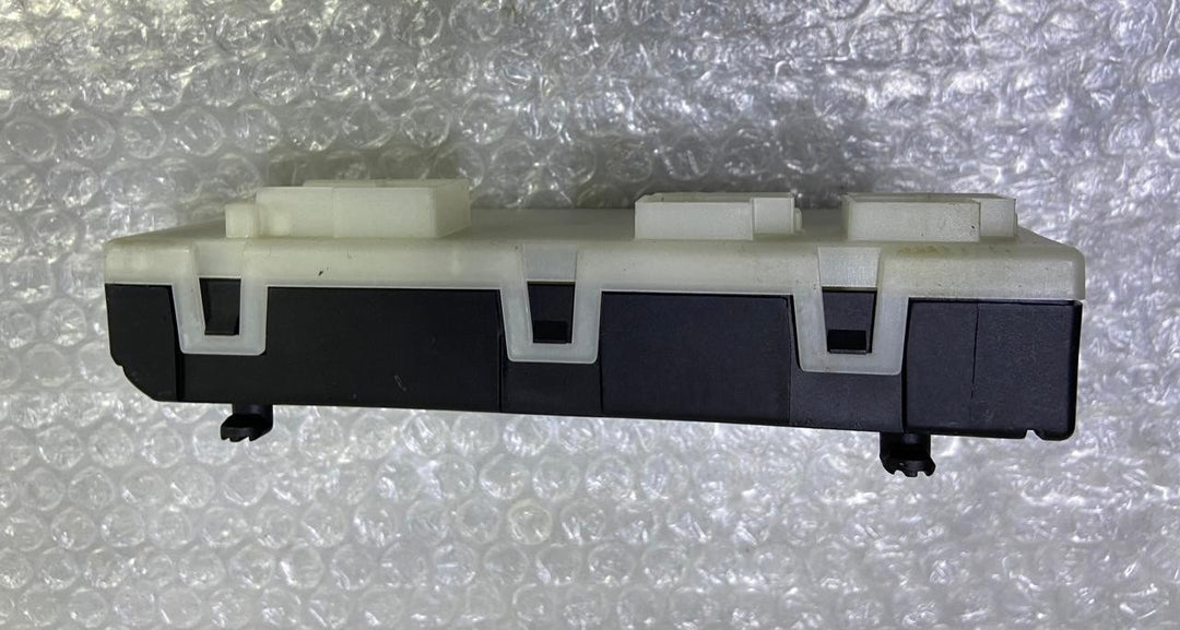 OEM BMW 740 750 G11 G12 TRUNK LID COMPUTER CONTROL MODULE UNIT 7448871