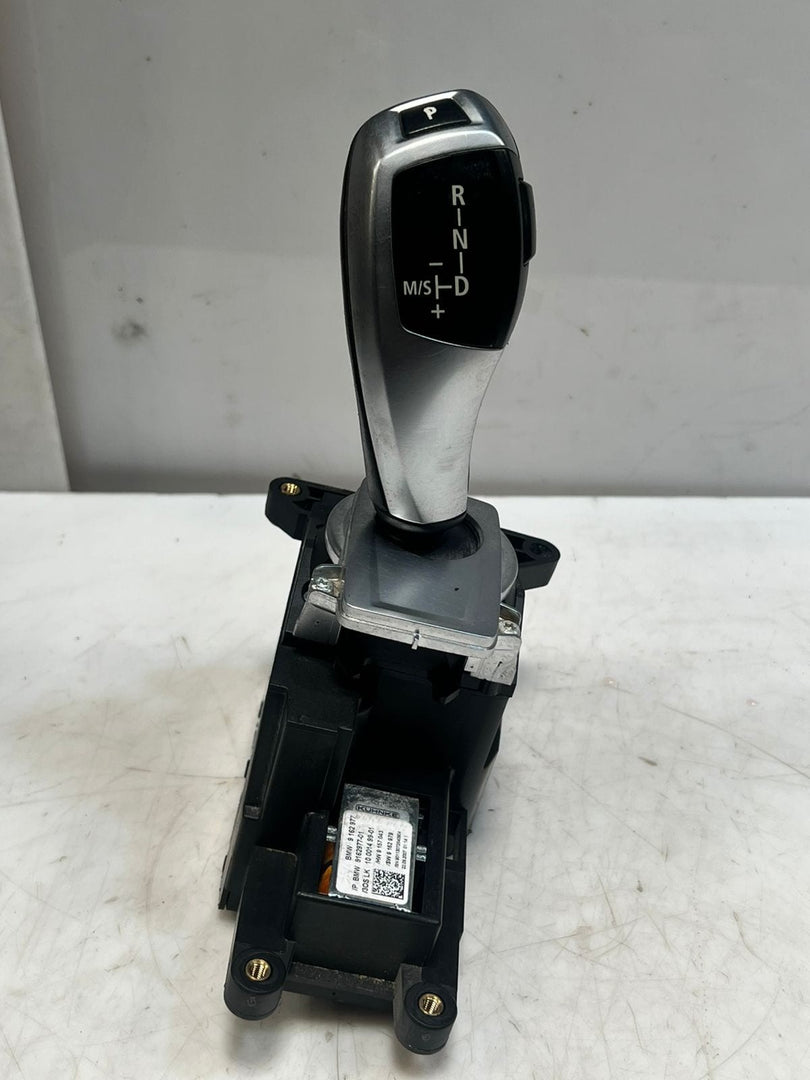 2007 BMW X5 E70 and X6 E71 Automatic Gear Shift Selector Switch 9162977 OEM RHD