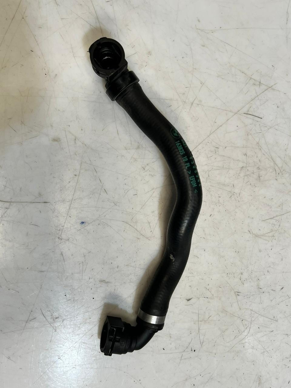 2020-2023 BMW M8 G14 G15 G16 G30 G31 G32 Gran Coupe Engine Coolant Hose 9308346