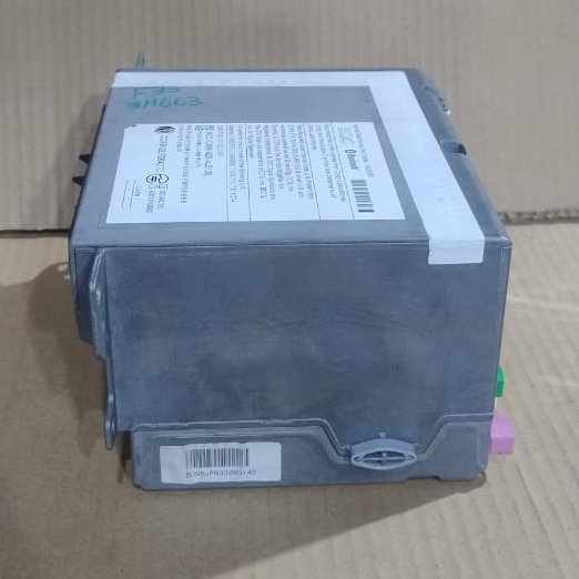 BMW  OEM GENUINE F30 F31 HEAD UNIT RADIO CD BLUETOOTH - 9399442