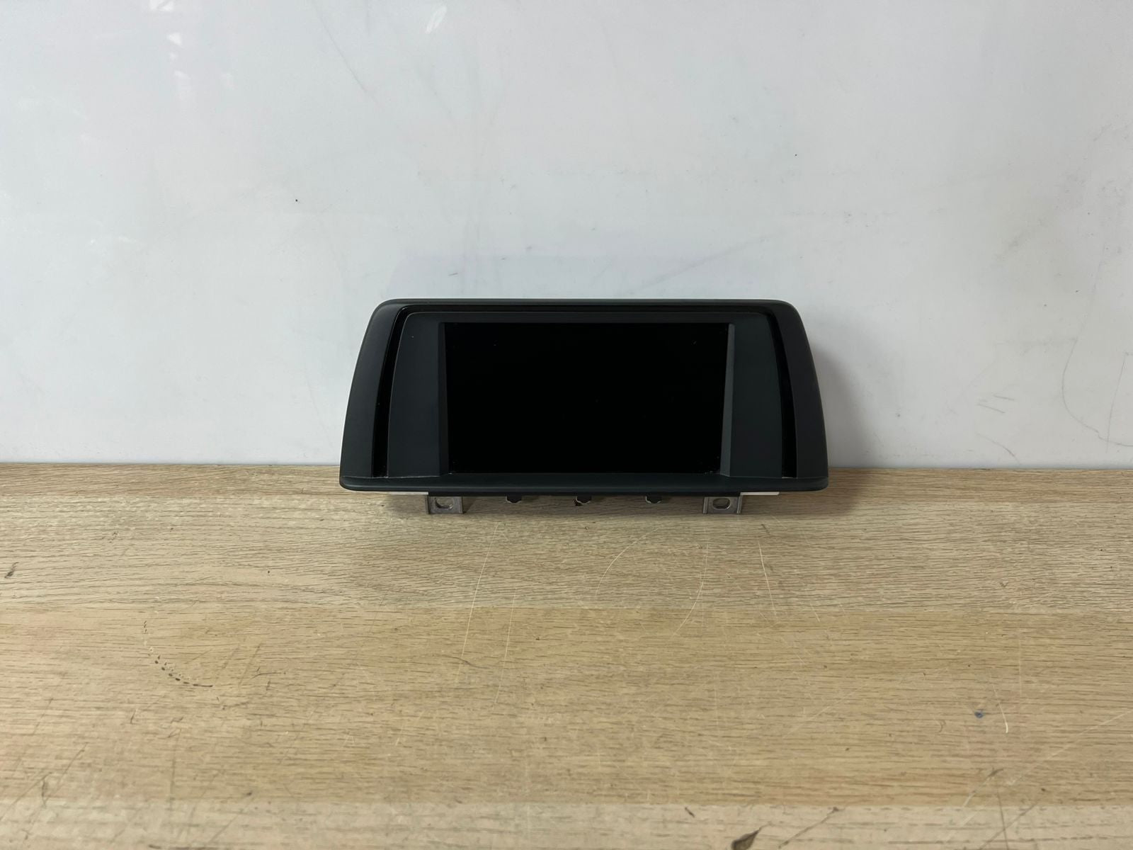 BMW F30 F32 F36 3 Series and 4 Series models. 6.5 inch CID DISPLAY 9270393