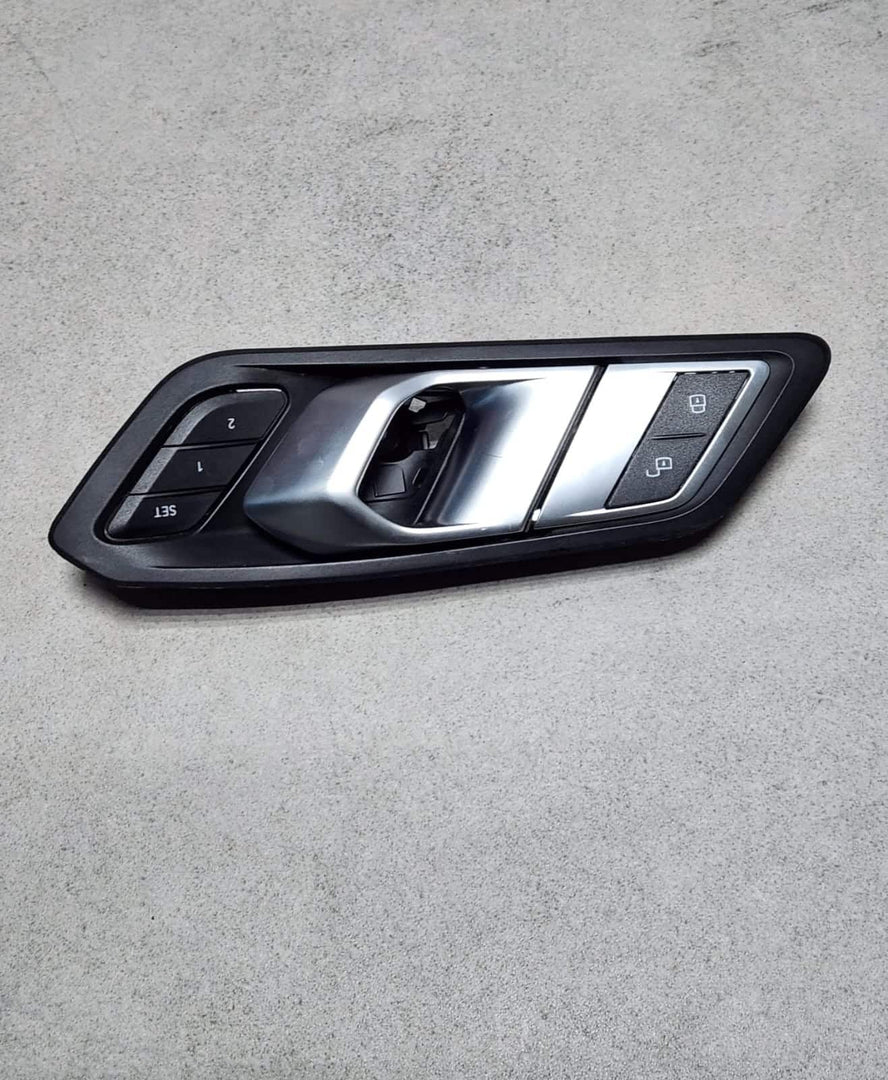 2020-2024 BMW 320i Rear Door Interior Handle 7447249 3 Series G20 G21
