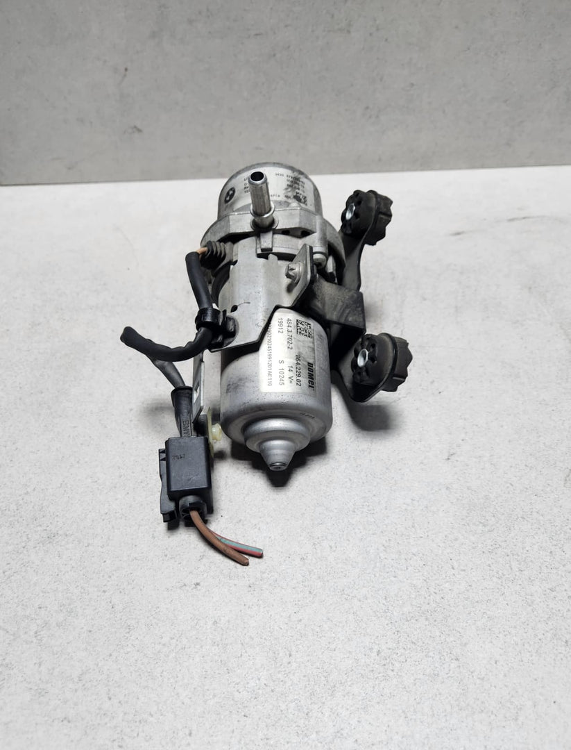 BMW Vacuum Pump 6797749 3 Series F30 5 Series F10 and 7 Series F01 F02 HYBRID