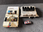 Load image into Gallery viewer, BMW 1 F20 PRE LCI 118i  N13B16A  ENGINE CONTROL UNIT ECU KEY LOCK SET - 8610484
