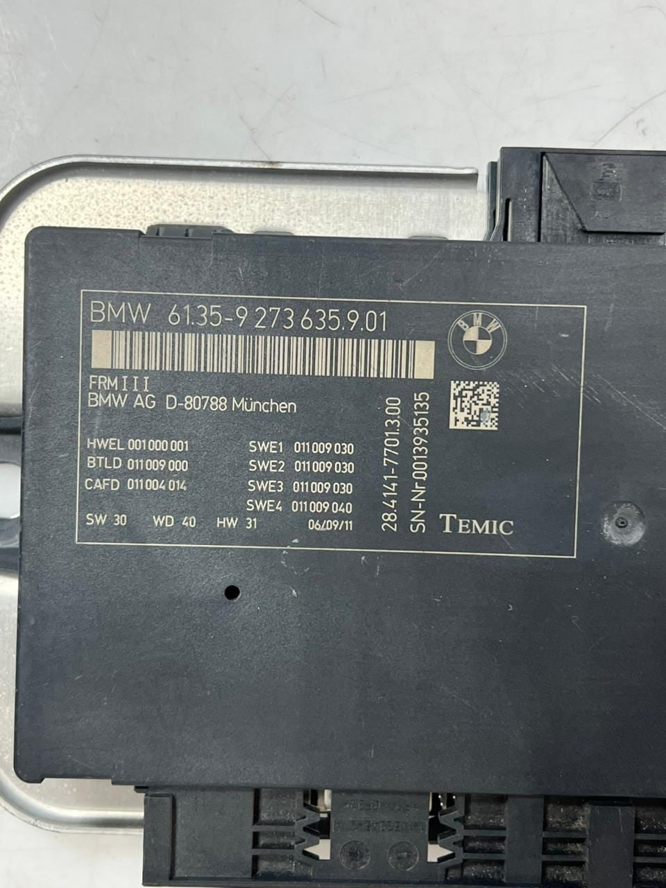 2011-2017 BMW X3 F25 FRM3 Footwell Light Control Module 9273635 OEM