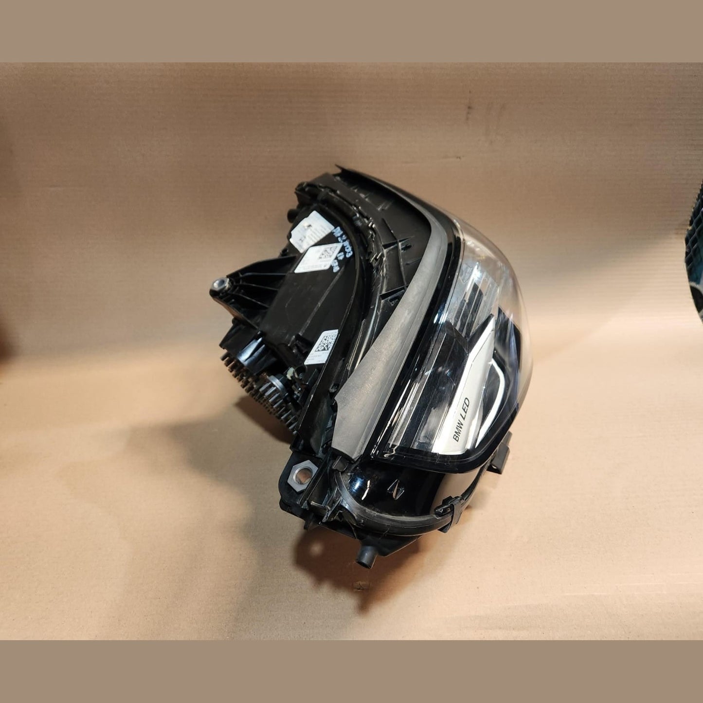 Genuine BMW Adaptive LED Headlight 5A798D2 5 Series G60 G61 and M5