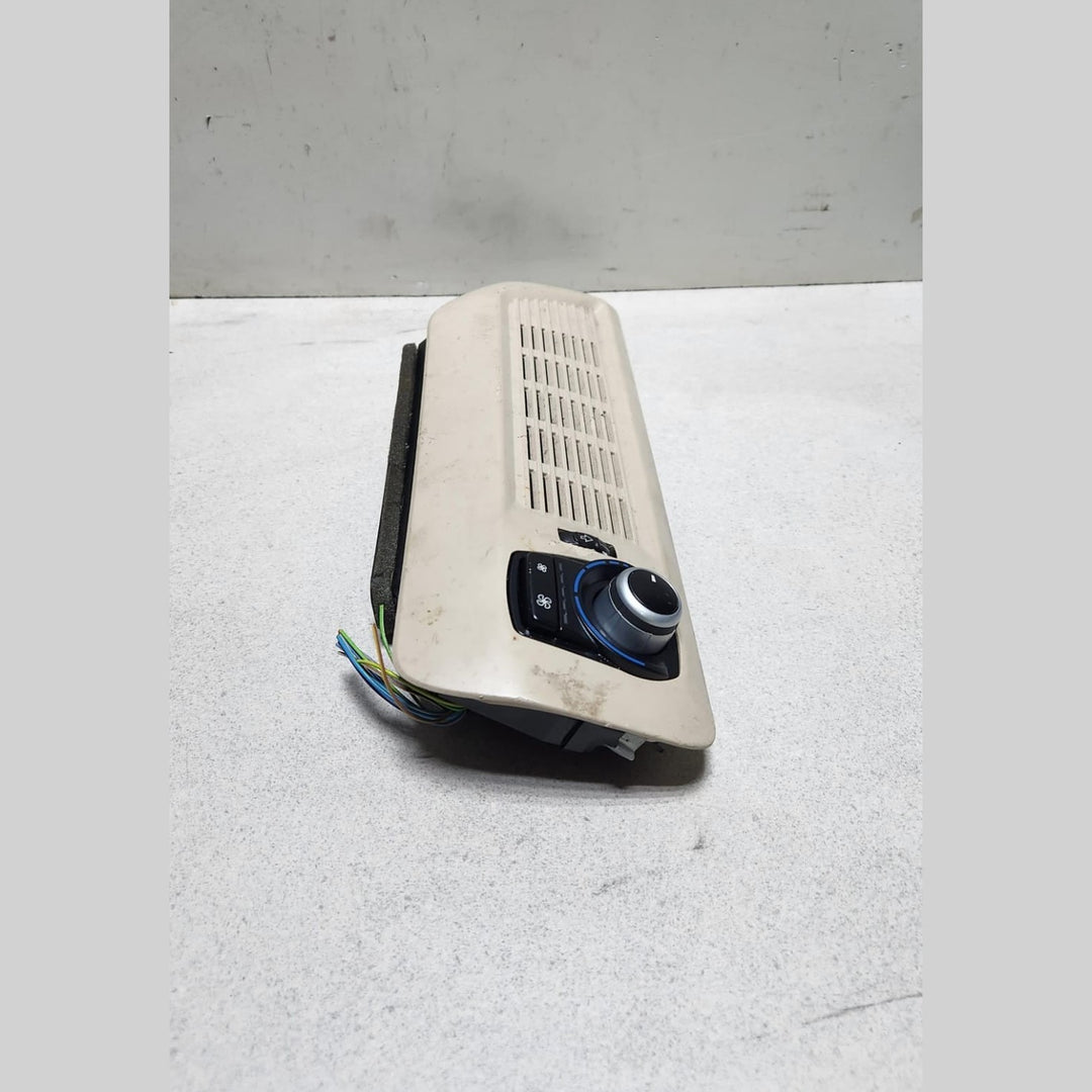BMW 7 Series F01 F02 F03 Rear Air Conditioning Control Panel Rear Left 9189345 